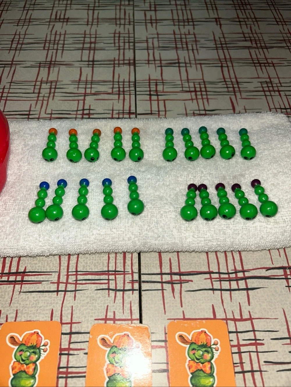 Squiggly Worms, Vintage Kids Board Game, Golden Games, 1991